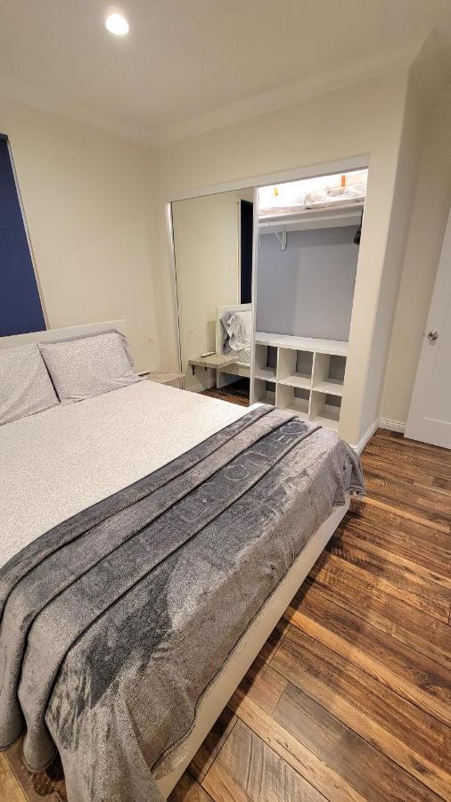 Large 1-Bedroom With Kitchen In Encino Los Angeles Esterno foto