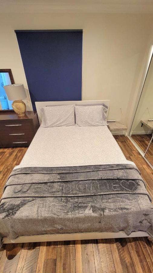 Large 1-Bedroom With Kitchen In Encino Los Angeles Esterno foto